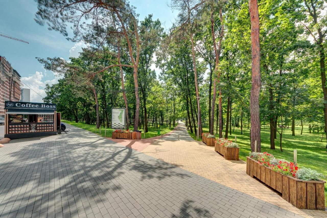 Apartment Voskresenska 18 Kyiv Eksteriør billede