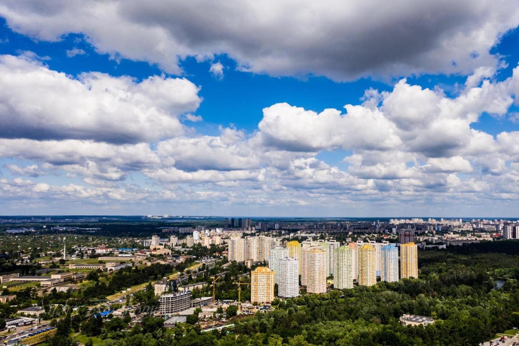 Apartment Voskresenska 18 Kyiv Eksteriør billede