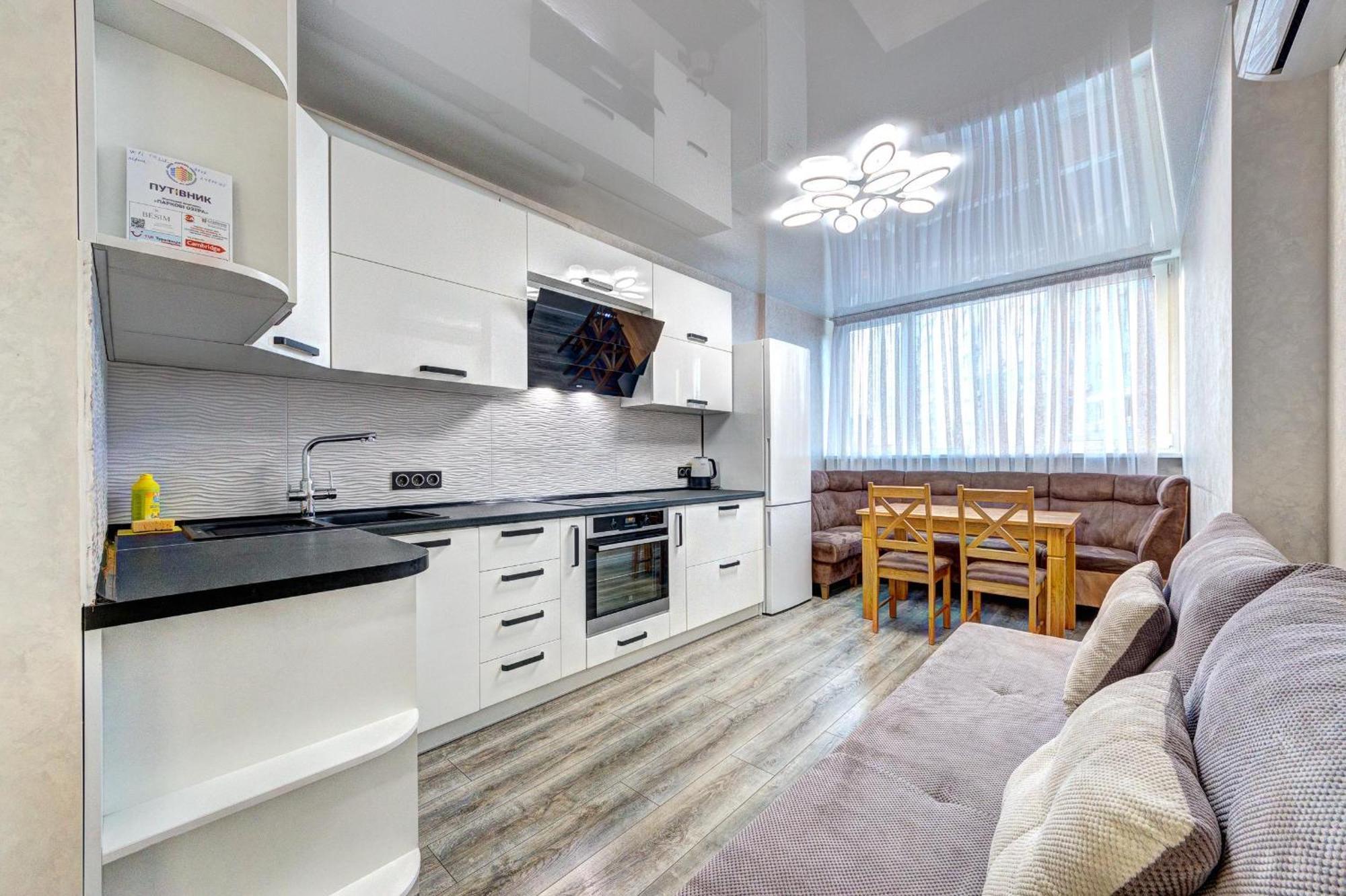 Apartment Voskresenska 18 Kyiv Værelse billede