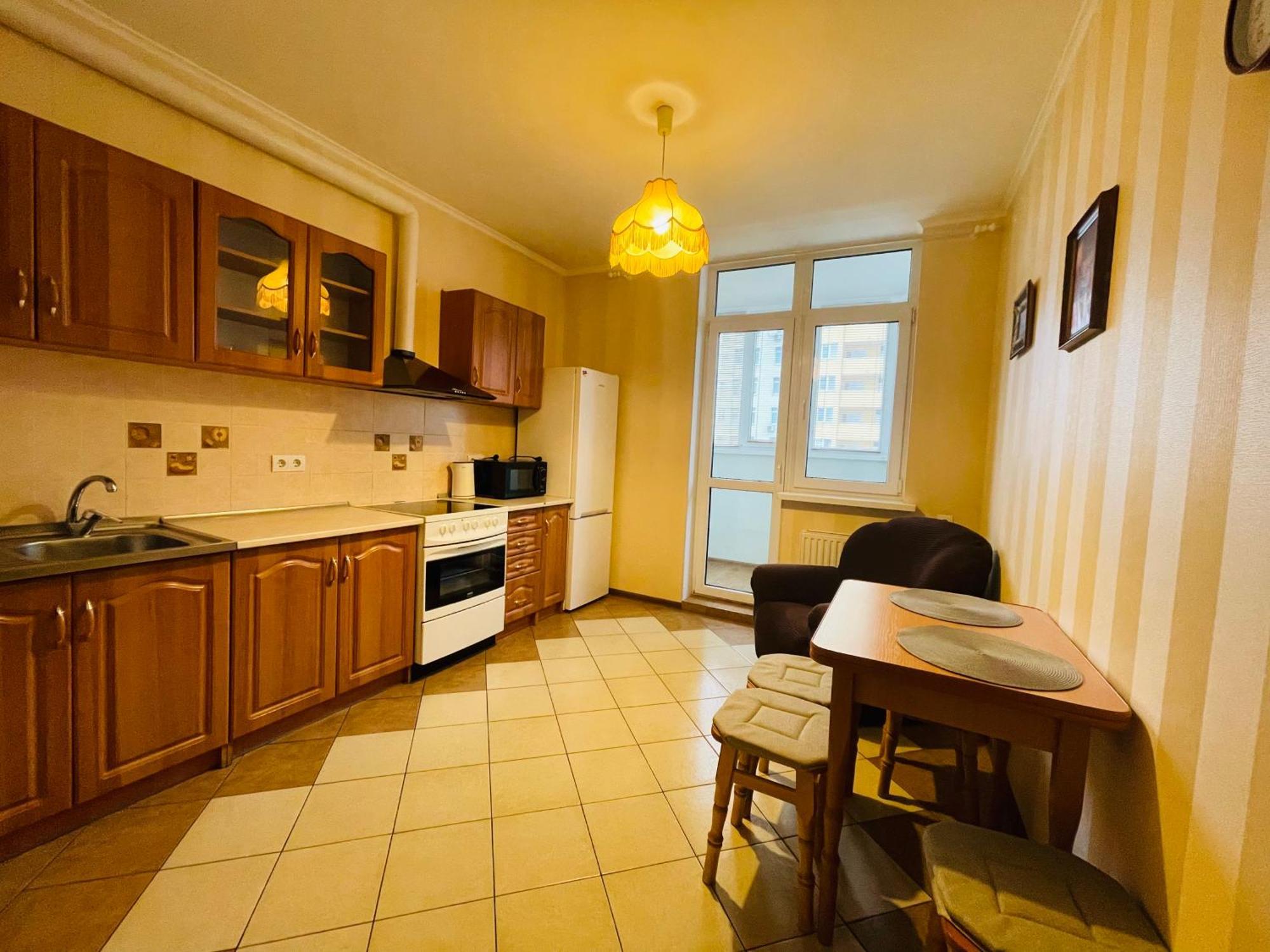 Apartment Voskresenska 18 Kyiv Værelse billede